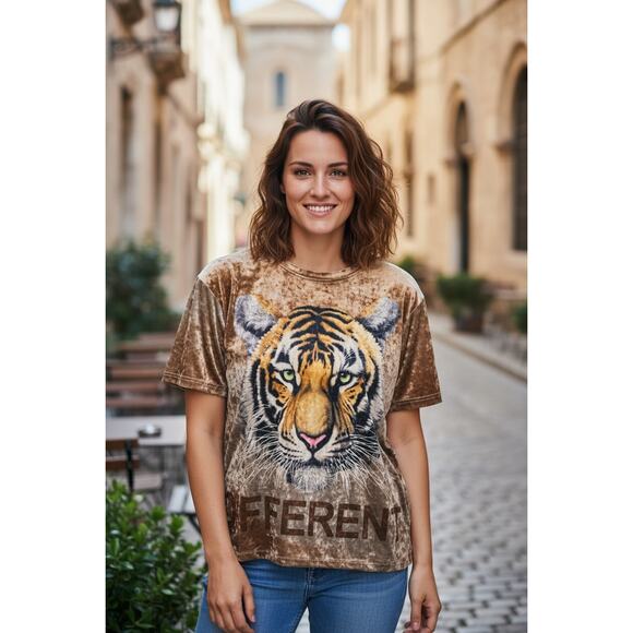 Womans Medium Velvet Tiger Shirt Medium Velour - Picture 3 of 12